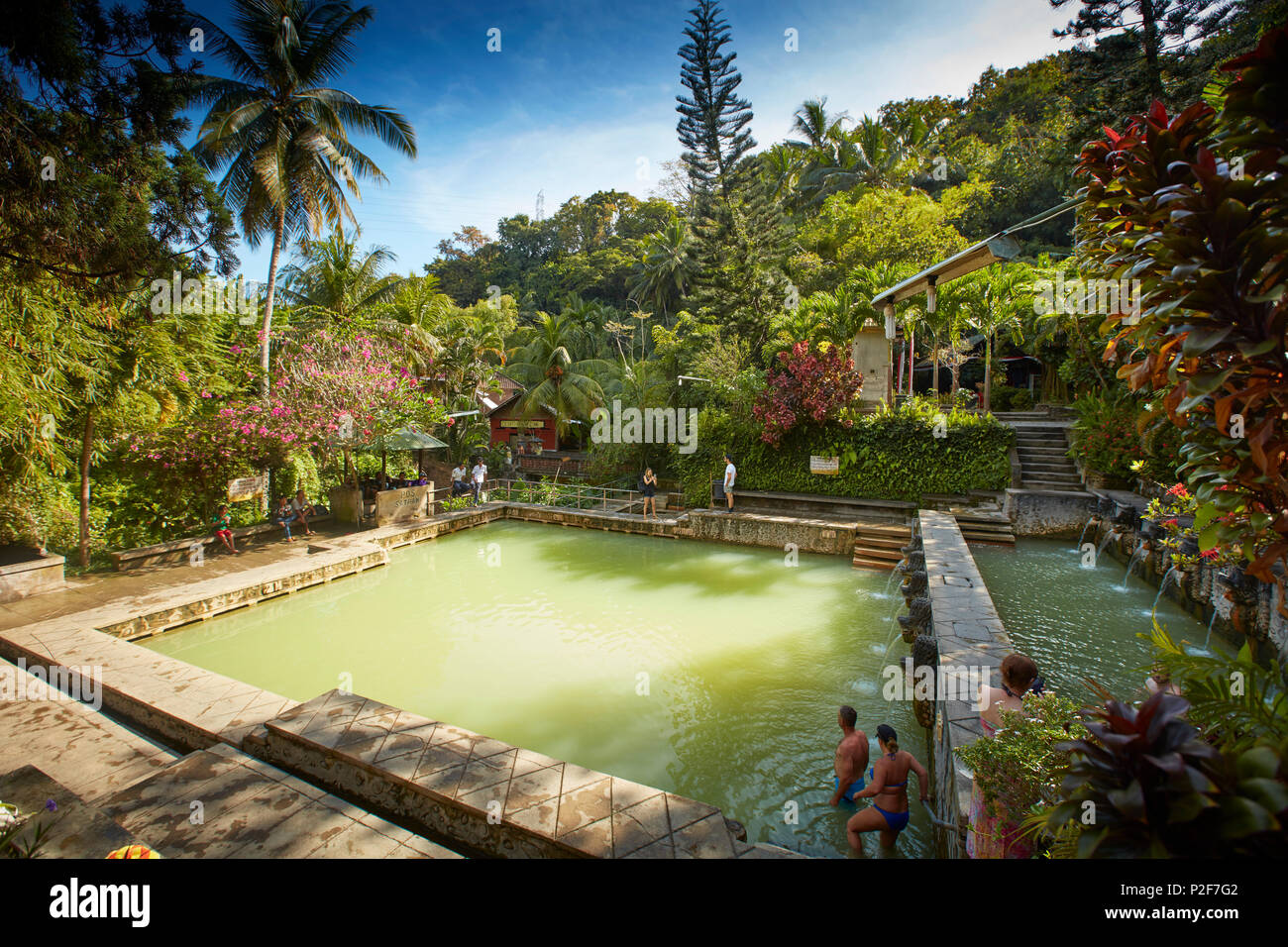 Piscina, Hot Springs Air Panas Banjar a Bubunan, Bali, Indonesia Foto Stock