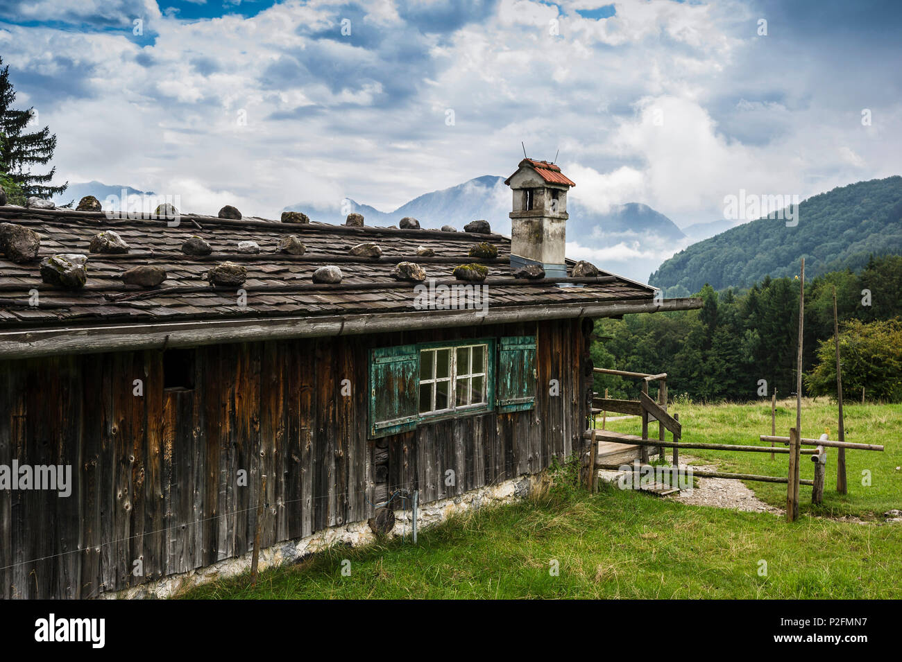 Capanno vicino a Kochel am See, Baviera, Germania Foto Stock