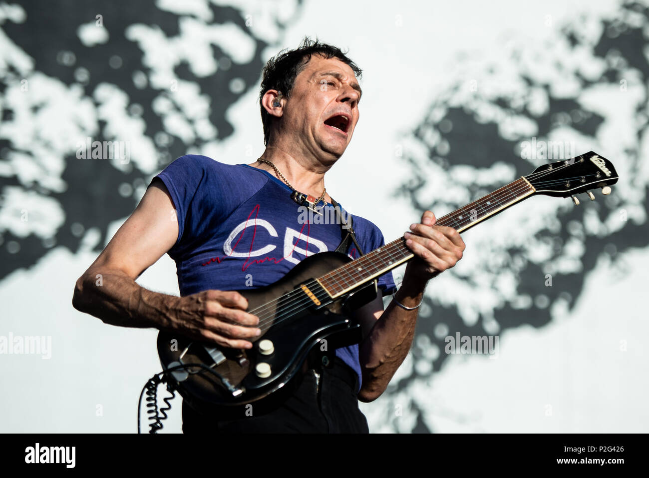 Firenze, Italia. Xiv Jun, 2018. L'inglese/american indie rock band uccide l'esecuzione dal vivo sul palco a Firenze rocce festival 2018, apertura per i Foo Fighters. Foto: Alessandro Bosio/Pacific Premere Credito: Alessandro Bosio/Alamy Live News Foto Stock