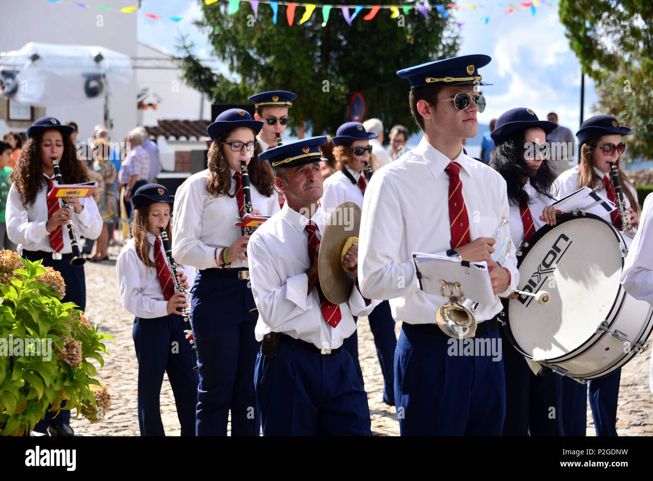 Banda musicale in Marvao, Serra de Sao Mamede, Alentejo, Portogallo Foto Stock