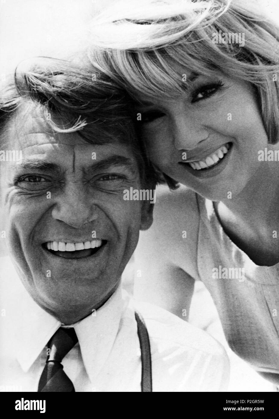 Stelle: Jean Marais; MYLENE DEMONGEOT. Foto Stock