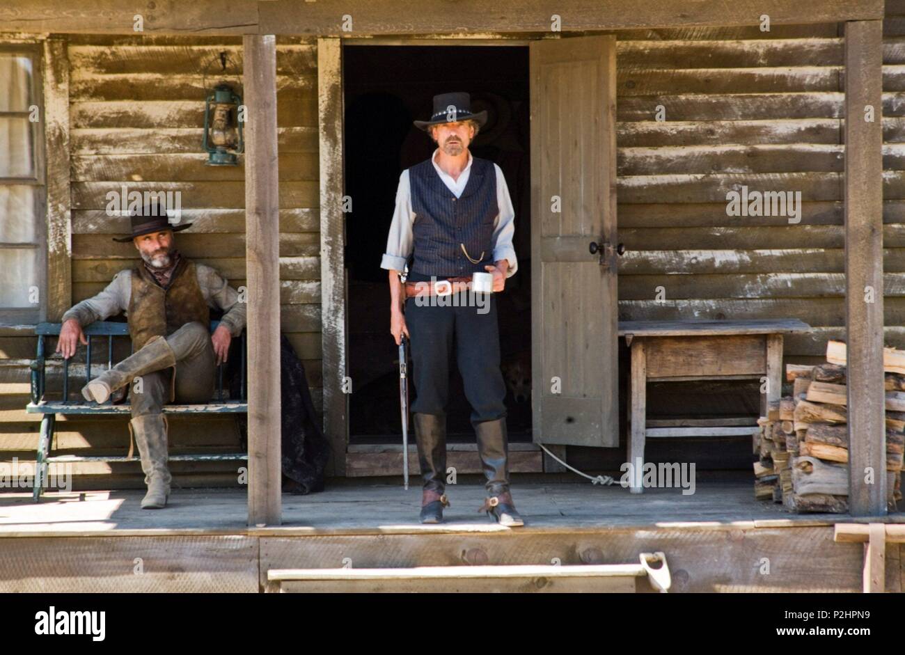 Pellicola originale titolo: APPALOOSA. Titolo inglese: APPALOOSA. Regista: Ed Harris. Anno: 2008. Stelle: Jeremy Irons; TIMOTHY MURPHY. Credito: otto produzioni indicatore/GROUNDSWELL PROD. / SEBASTIAN, LOREY / Album Foto Stock