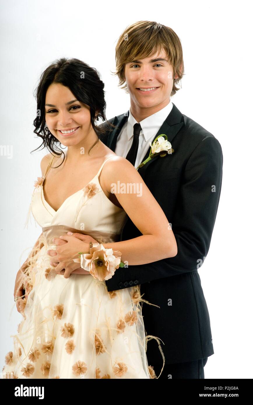 Pellicola originale titolo: HIGH SCHOOL MUSICAL 3: Senior Year. Titolo inglese: HIGH SCHOOL MUSICAL 3: Senior Year. Regista: Kenny Ortega. Anno: 2008. Stelle: Zac Efron; Vanessa Hudgens. Credito: Walt Disney Pictures / BRAMLEY, GIOVANNI / Album Foto Stock