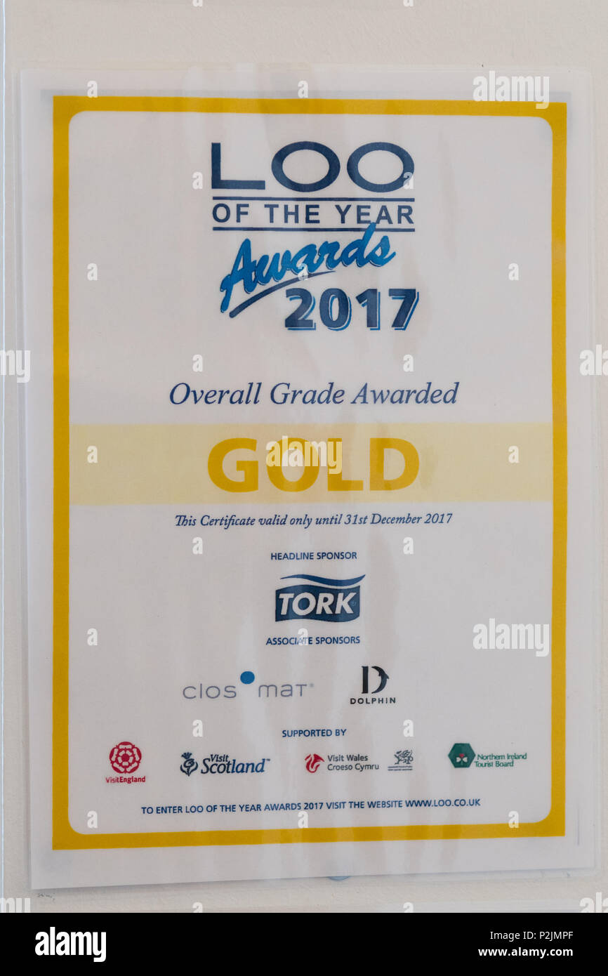 Loo of the Year award gold award 2017 nei bagni pubblici in Scozia, Regno Unito Foto Stock
