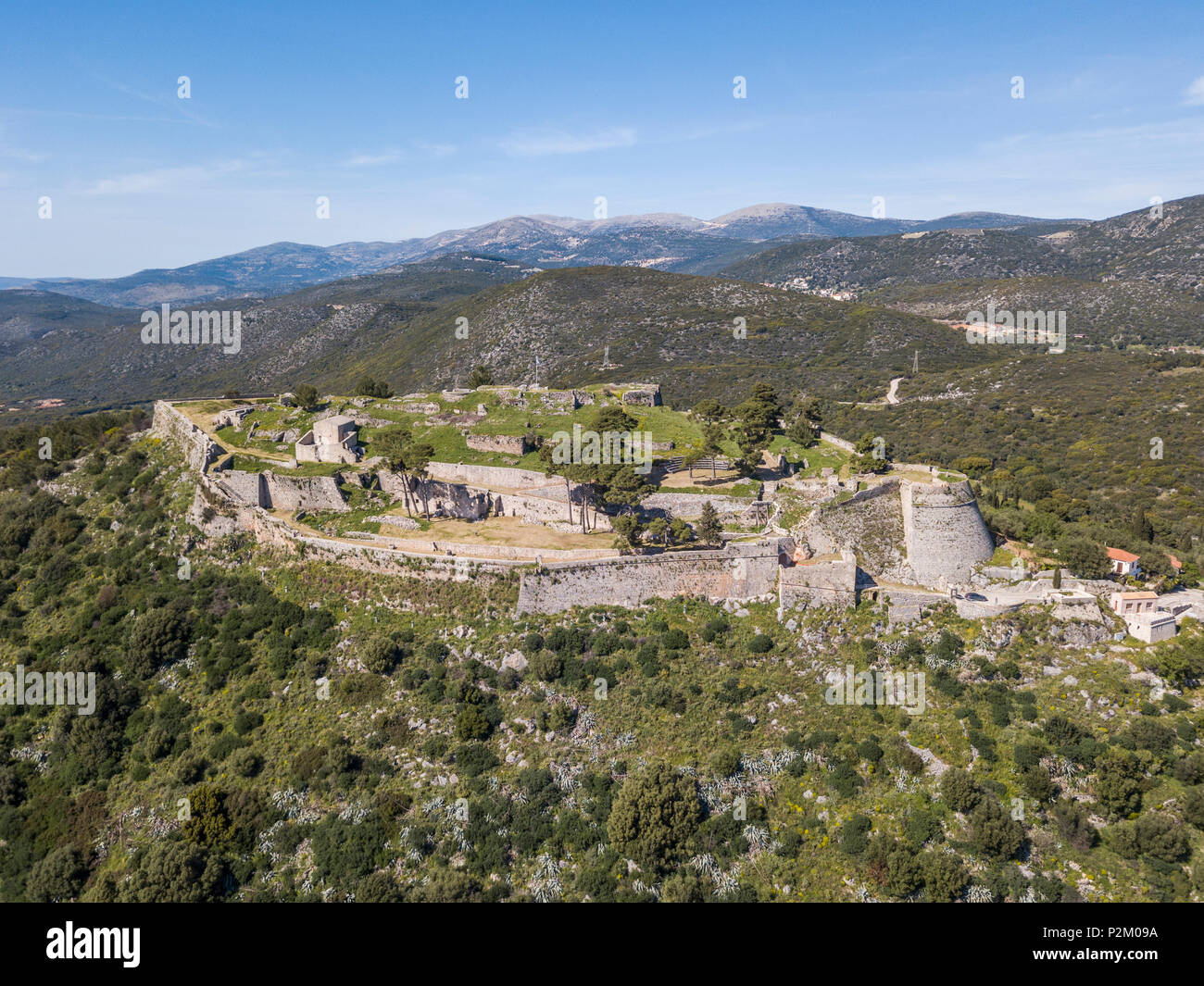 Notevole il castello veneziano di San Giorgio (Agios Georgios) sull'isola di Cefalonia, Grecia Foto Stock
