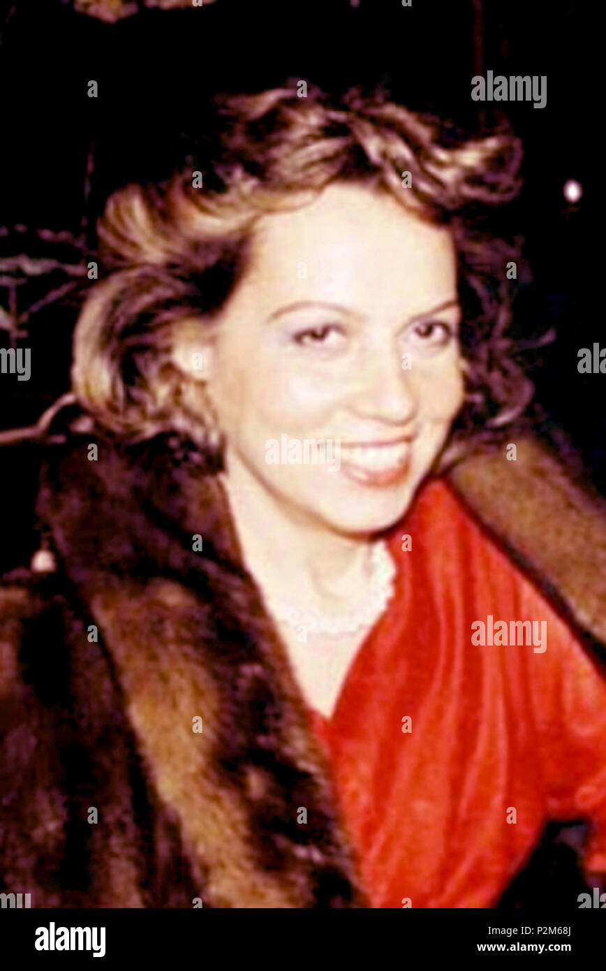 . Italiano: Foto di Francesca Morvillo, magistrato italiano, vittima della mafia insieme al marito, il giudice Giovanni Falcone. . Questo file è privo di informazioni sull'autore. 58 Morvillo francesca Foto Stock