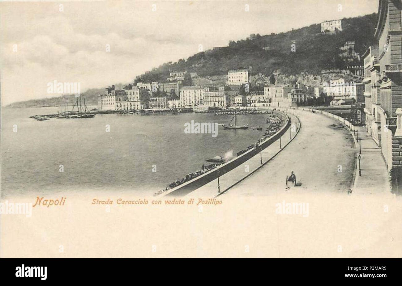 . Napoli - Via Caracciolo appena realizzata una conclusione della colmata a mare. Si notano aree ancora vuote destinate all'edificazione dei palazzi con veduta a mare. Cartolina. Autore sconosciuto. Circa 1879-1880. Unknown 64 Napoli, Via Caracciolo dopo la colmata Foto Stock