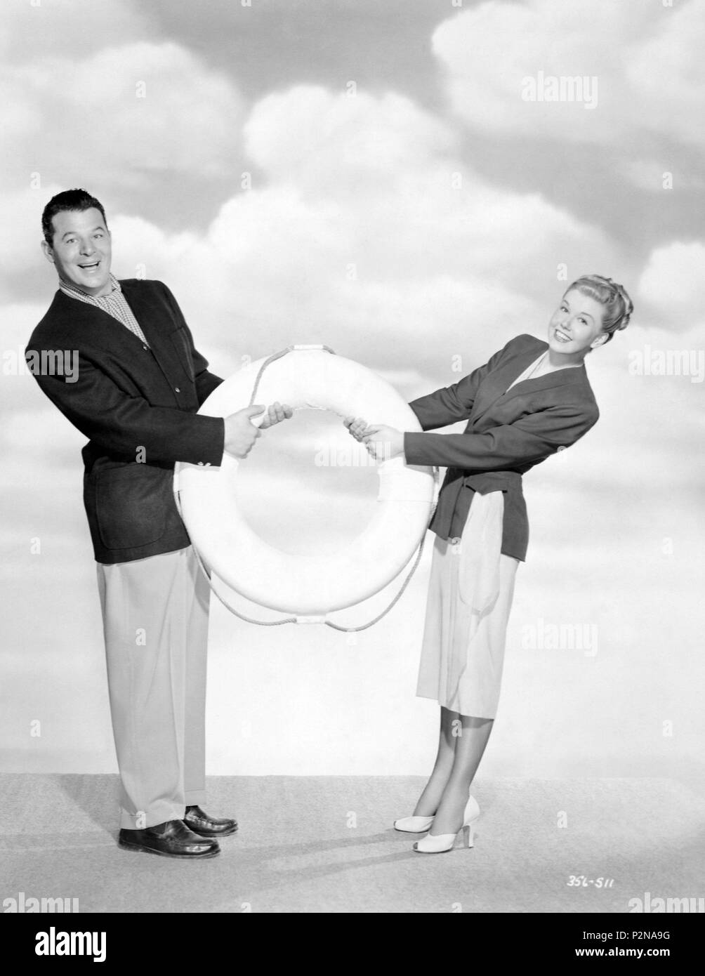 Pellicola originale titolo: ROMANCE IN ALTO MARE. Titolo inglese: ROMANCE IN ALTO MARE. Regista: Michael Curtiz. Anno: 1948. Stelle: JACK CARSON; Doris Day. Credito: WARNER BROTHERS / Album Foto Stock