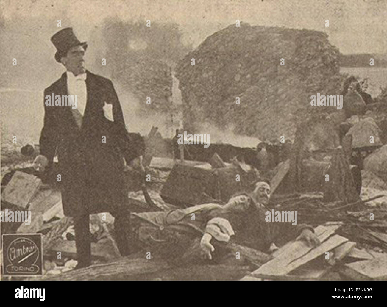 . Inglese: Movie ancora da Luigi Maggi del film Satana (1912) con Mario Bonnard nel ruolo principale . 1912. 80 sconosciuto Satana (1912 film) Foto Stock