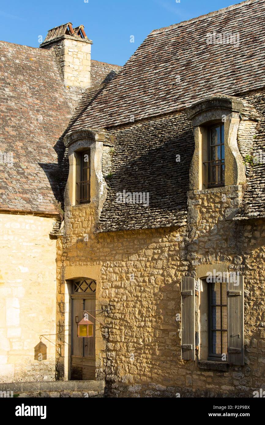 Francia, Dordogne, Perigord Noir, valle della Dordogna, Beynac et Cazenac etichettati Les Plus Beaux Villages de France (uno dei più bei villaggi di Francia), casa tradizionale Foto Stock