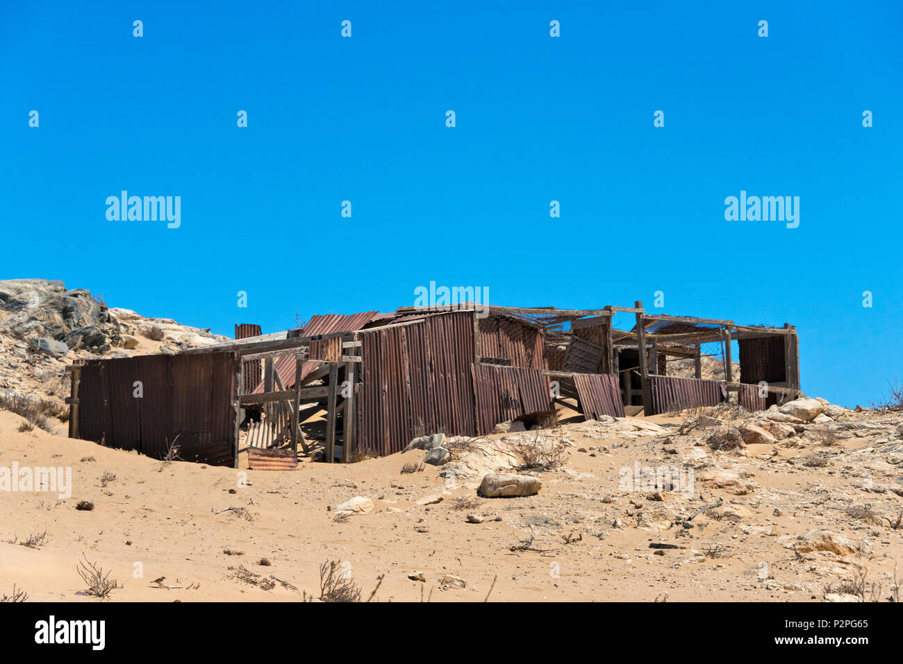 Edificio abbandonato, Frankenhaus, Kolmanskop, un deserto città fantasma 20 km fuori Luderitz, Deserto Kalahari, Karas Regione, Namibia Foto Stock