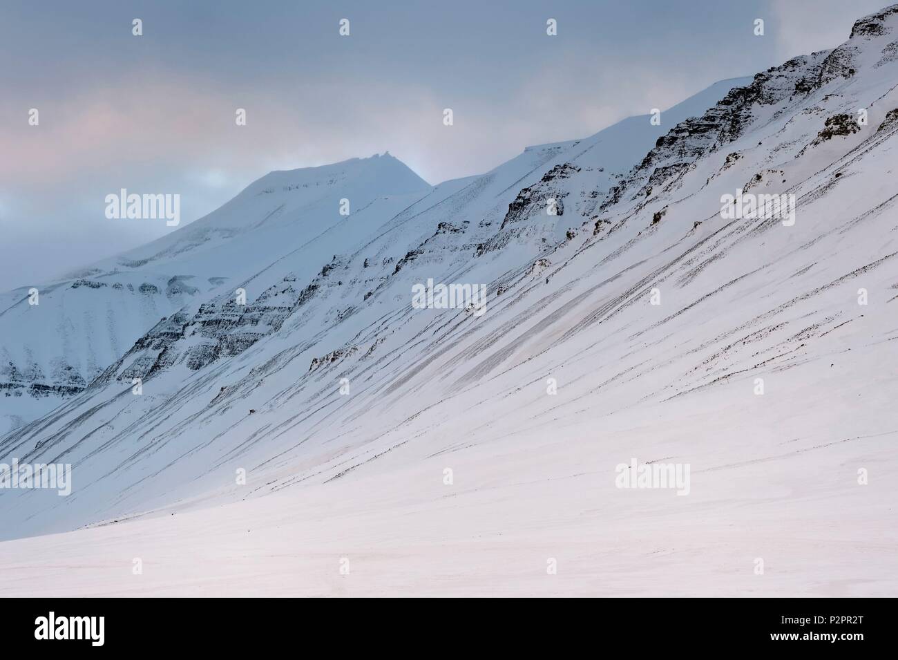 Norvegia Isole Svalbard, Spitzbergen, Adventdalen Valley vicino a Longyearbyen Foto Stock