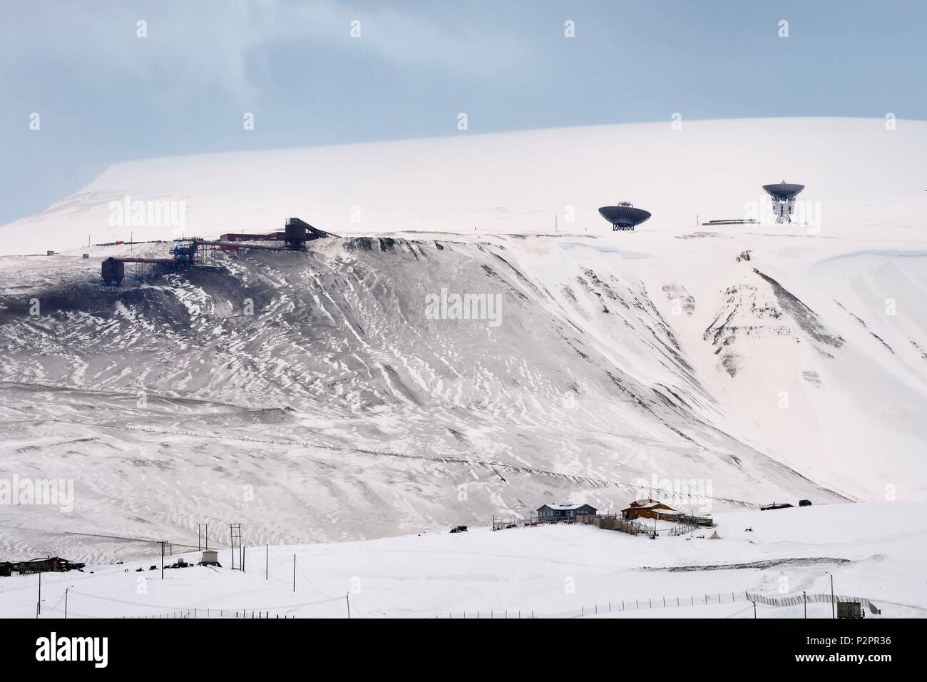 Norvegia Isole Svalbard, Spitzbergen, Adventdalen Valley vicino a Longyearbyen, la miniera di carbone 7, l'unico ancora in operazione Foto Stock