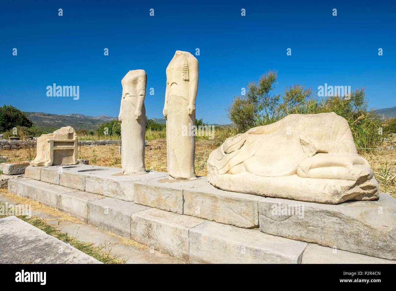 La Grecia, isola di Samos, l Heraion di Samos è uno dei più importanti ioniche giganti santuari della Grecia antica, dedicato alla dea Hera (patrimonio mondiale dell'UNESCO), statua gruppo da Geneleos Foto Stock