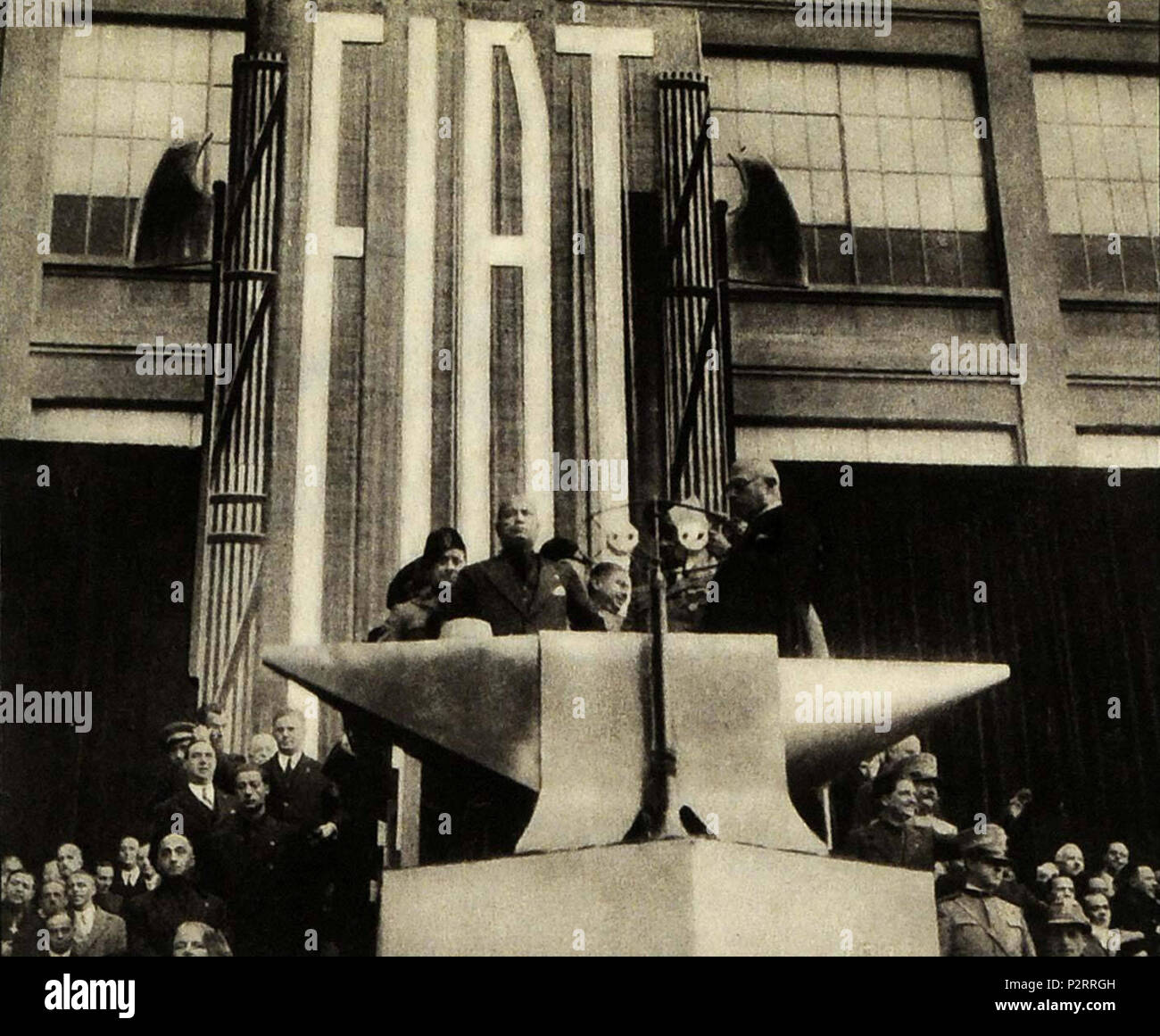 . Inglese: Italiano dittatore fascista Benito Mussolini dando un ...