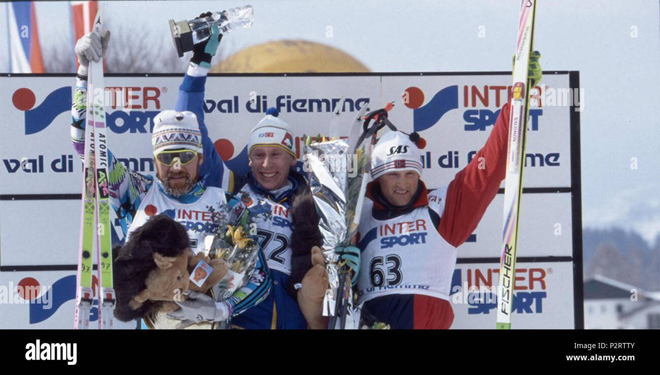 . Inglese: Gunde Svan vince la 30km a Fiemme1991 . 7 febbraio 1991. 3 sconosciuto 30km podio di Fiemme1991 Foto Stock