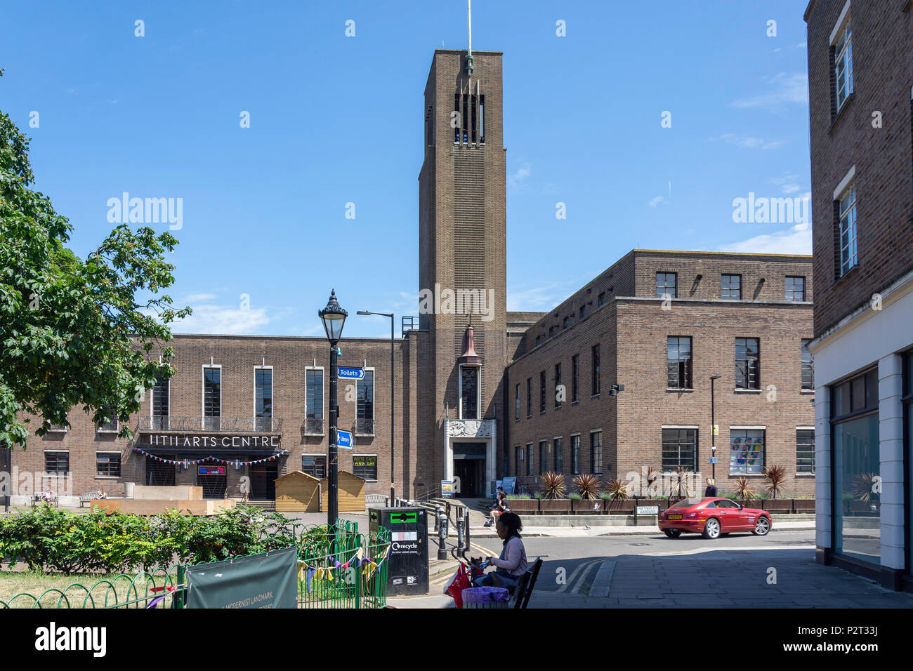 Hornsey Town Hall (appartamento edificio), il Broadway, Crouch End, London Borough of Haringey, Greater London, England, Regno Unito Foto Stock