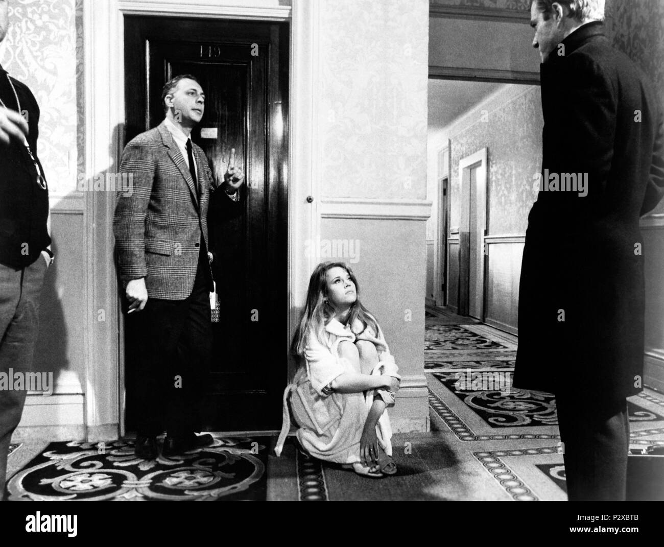 Pellicola originale titolo: A PIEDI NUDI NEL PARCO. Titolo inglese: A PIEDI NUDI NEL PARCO. Regista: GENE SAKS. Anno: 1967. Stelle: Jane Fonda; Robert Redford; GENE SAKS. Credito: Paramount Pictures / Album Foto Stock