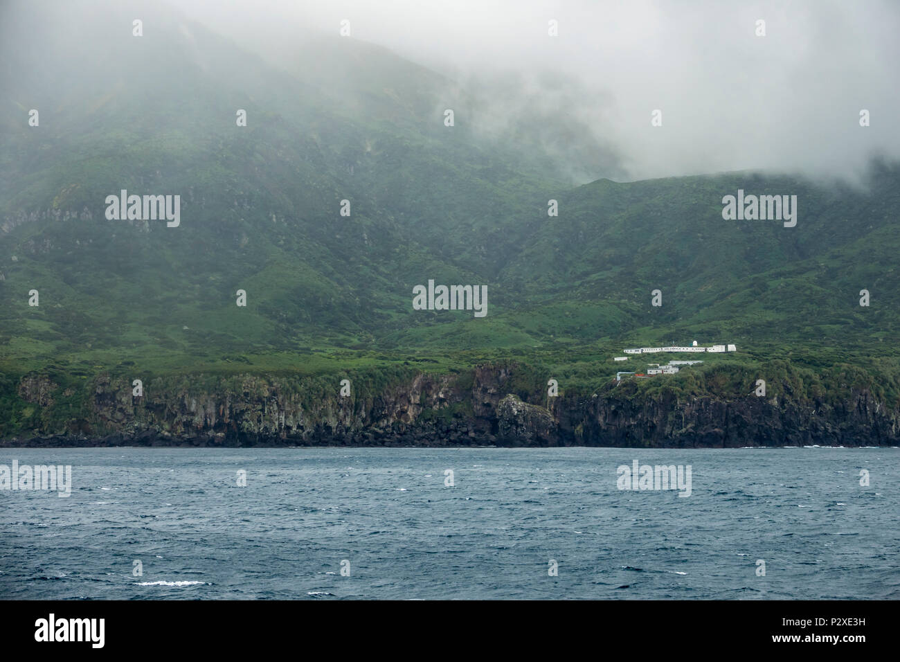 Il sudafricano presidiati meteo-stazione a Isola Gough, Tristan da Cunha arcipelago, Sud Atlantico Foto Stock