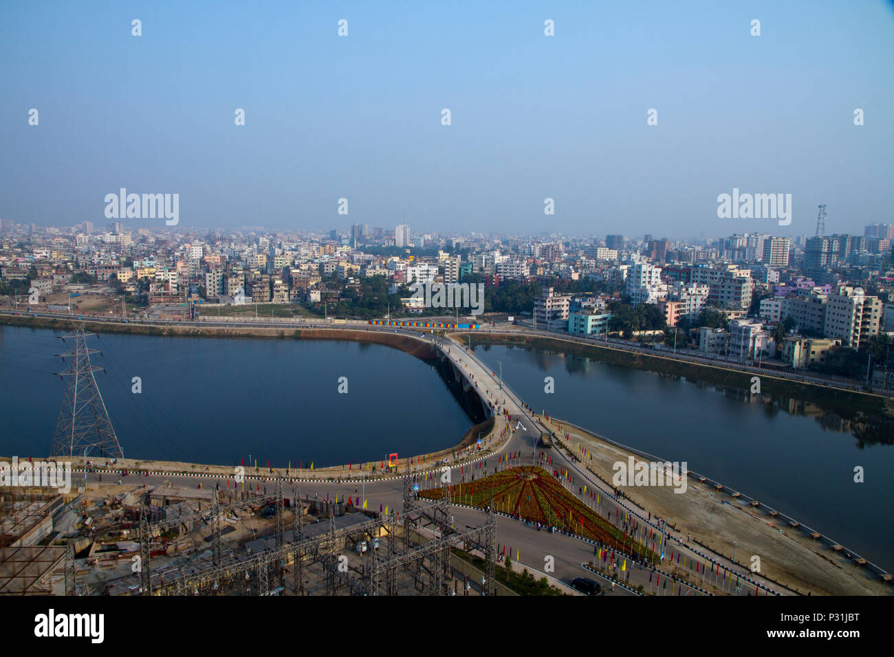 Una veduta aerea di Hatirjheel-Begunbari sito del progetto di Dhaka. Il tanto atteso progetto apre il 2 gennaio 2013. Dacca in Bangladesh Foto Stock