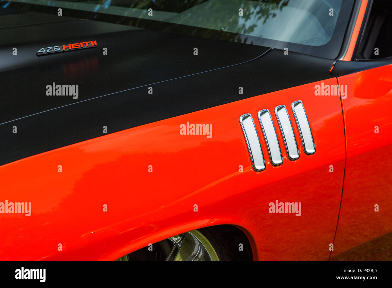 Restaurata e personalizzati di Plymouth Baracuda a un open air car show Foto Stock