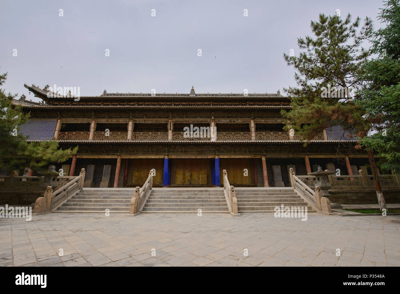 Ingresso al tempio Dafo (Grande Tempio del Buddha), risalente al 1100, Zhangye, Gansu, Cina Foto Stock