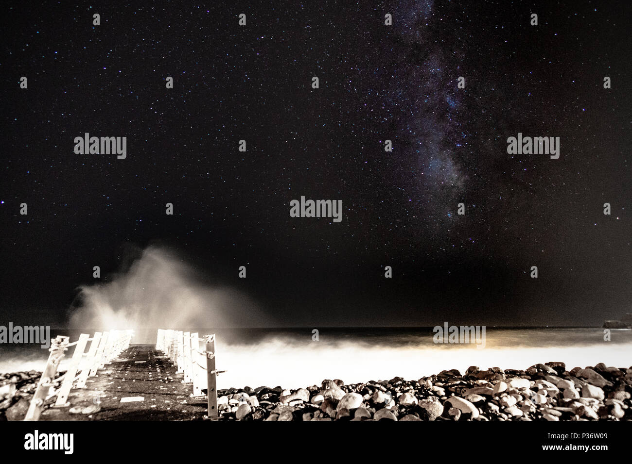 Onde oceaniche stella spazio notte notte galaxy Foto Stock
