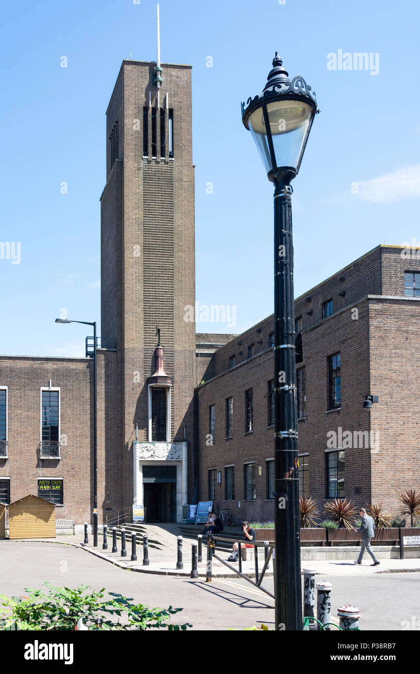 Hornsey Town Hall (appartamento edificio), il Broadway, Crouch End, London Borough of Haringey, Greater London, England, Regno Unito Foto Stock