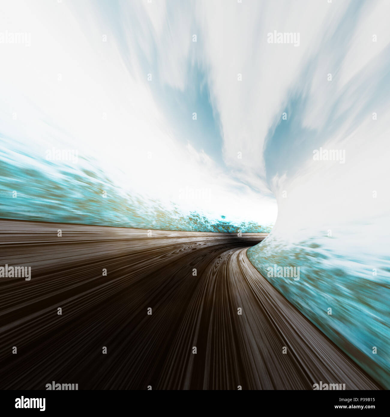 Acqua astratta su strada Foto Stock