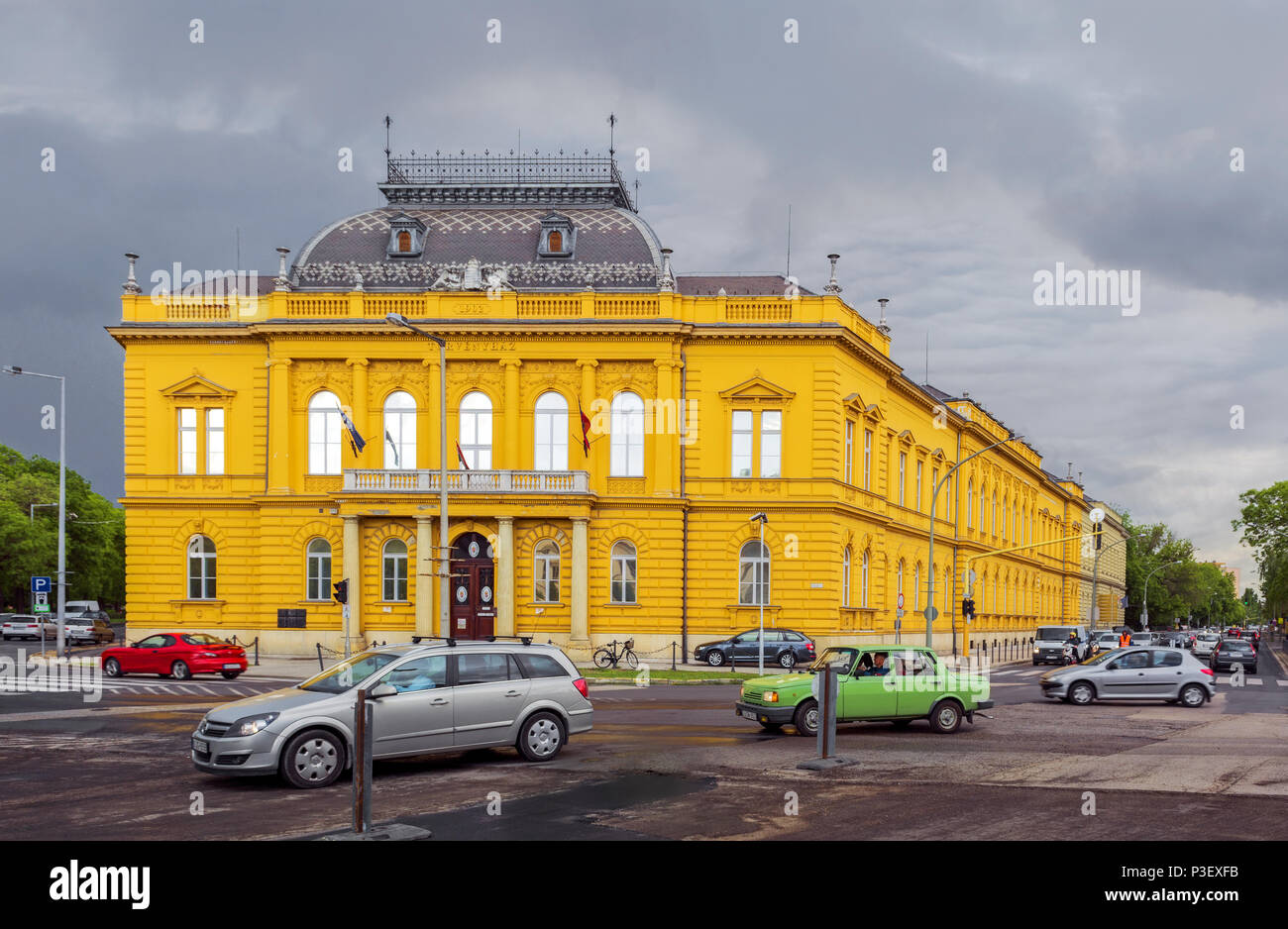 Edificio di corte di Szekesfehervar,l'Ungheria. Foto Stock