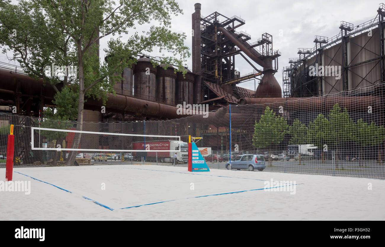 FIVB Beach Volleyball World Tour - Ostrava spiaggia aperto, inferiore Vitkovice industrial park, corte Foto Stock