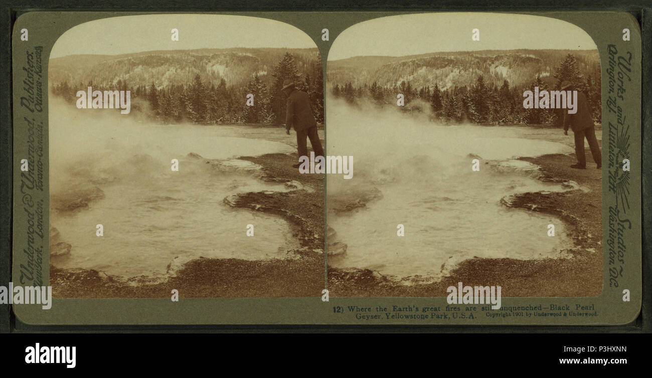 380 dove la Terra in grandi incendi sono ancora unquenched - Black Pearl Geyser, parco di Yellowstone, U.S.A, da Underwood &AMP; Underwood Foto Stock