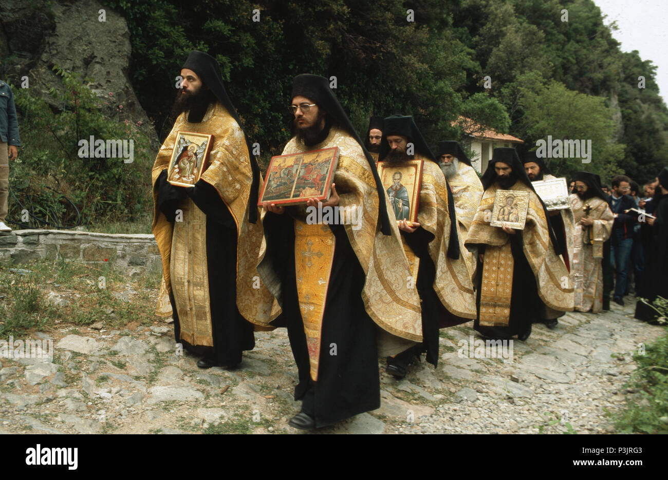 Autonoma Repubblica monastica del Monte Athos, monaci greco-ortodossi, presso la processione di Pasqua Foto Stock