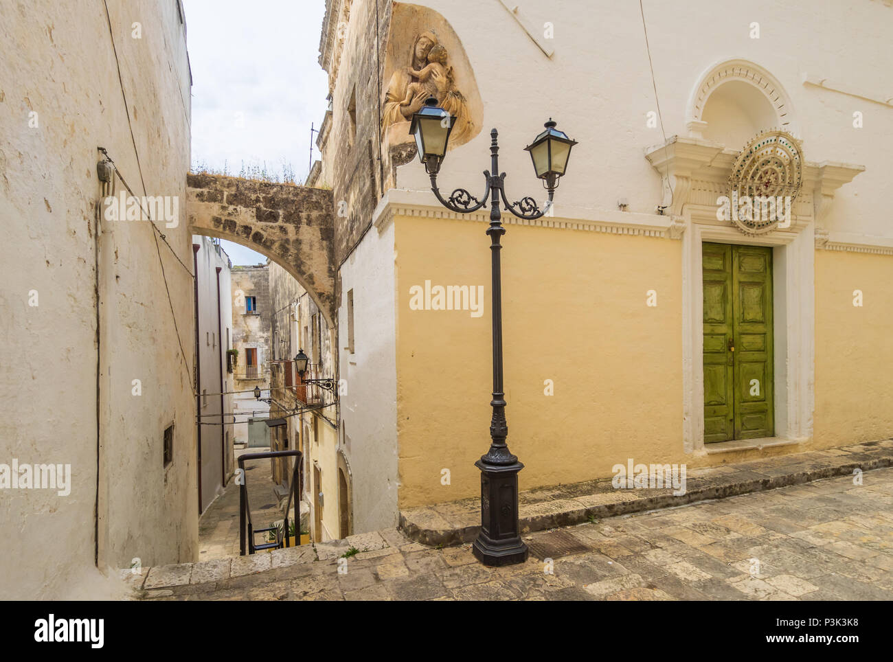 Grottaglie (Italia) - La città in provincia di Taranto Puglia, Italia meridionale, famosa per la ceramica artistica. Qui il suggestivo centro storico Foto Stock
