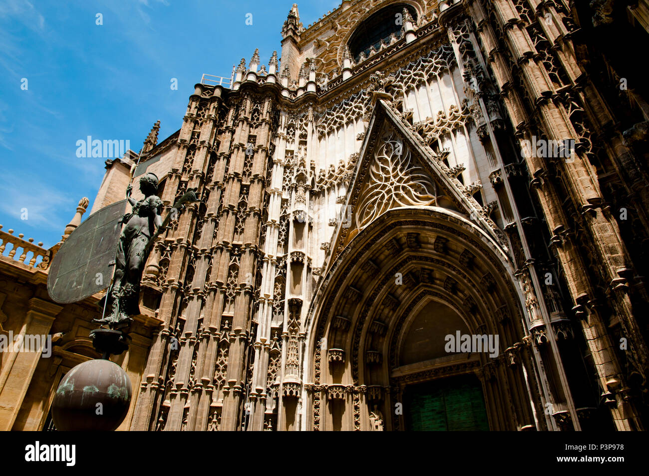 Il trionfo della fede statua - Siviglia - Spagna Foto Stock