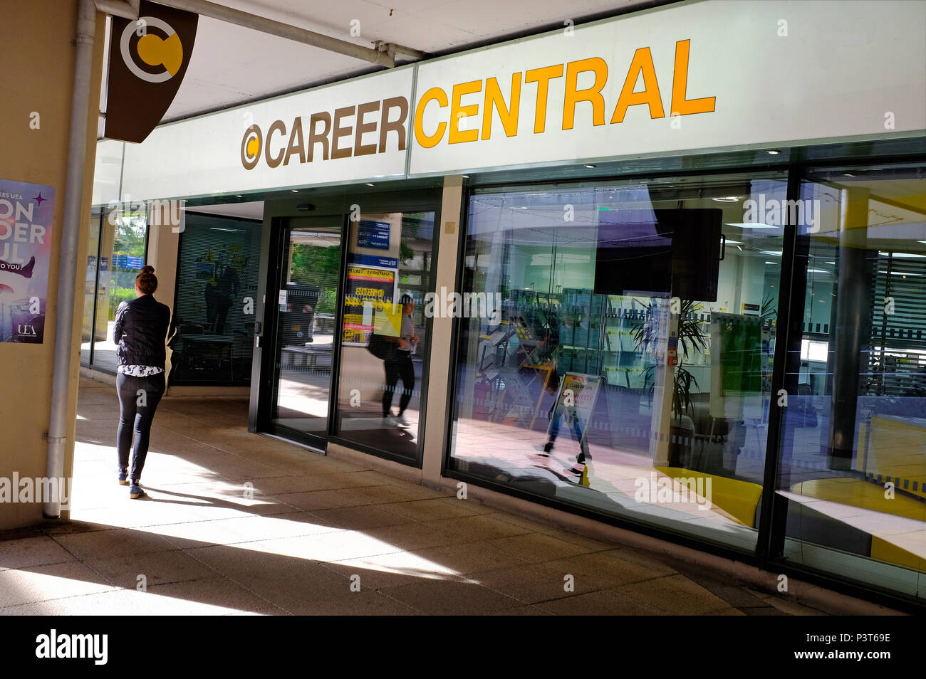 Carriera centrale, UEA, Norwich, Norfolk, Inghilterra Foto Stock