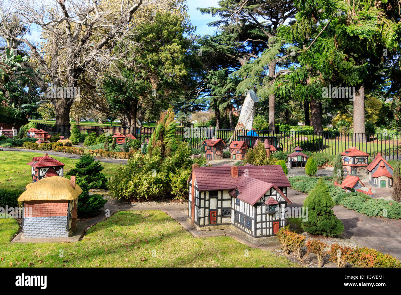 In Australia, i Giardini Fitzroy, Melbourne, miniatura, Tudor Village, Victoria, modello Foto Stock