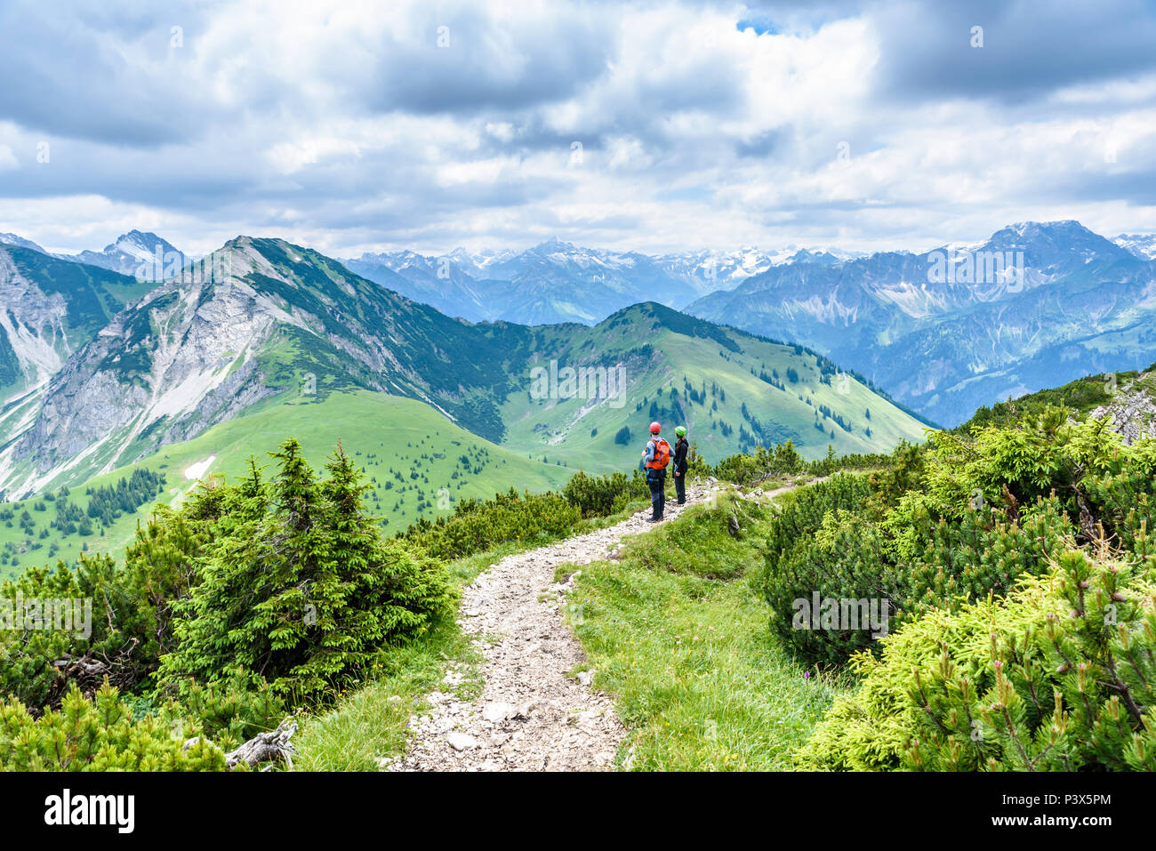 Splendido paesaggio della regione di Allgäu in Germania - Escursioni in montagna Foto Stock