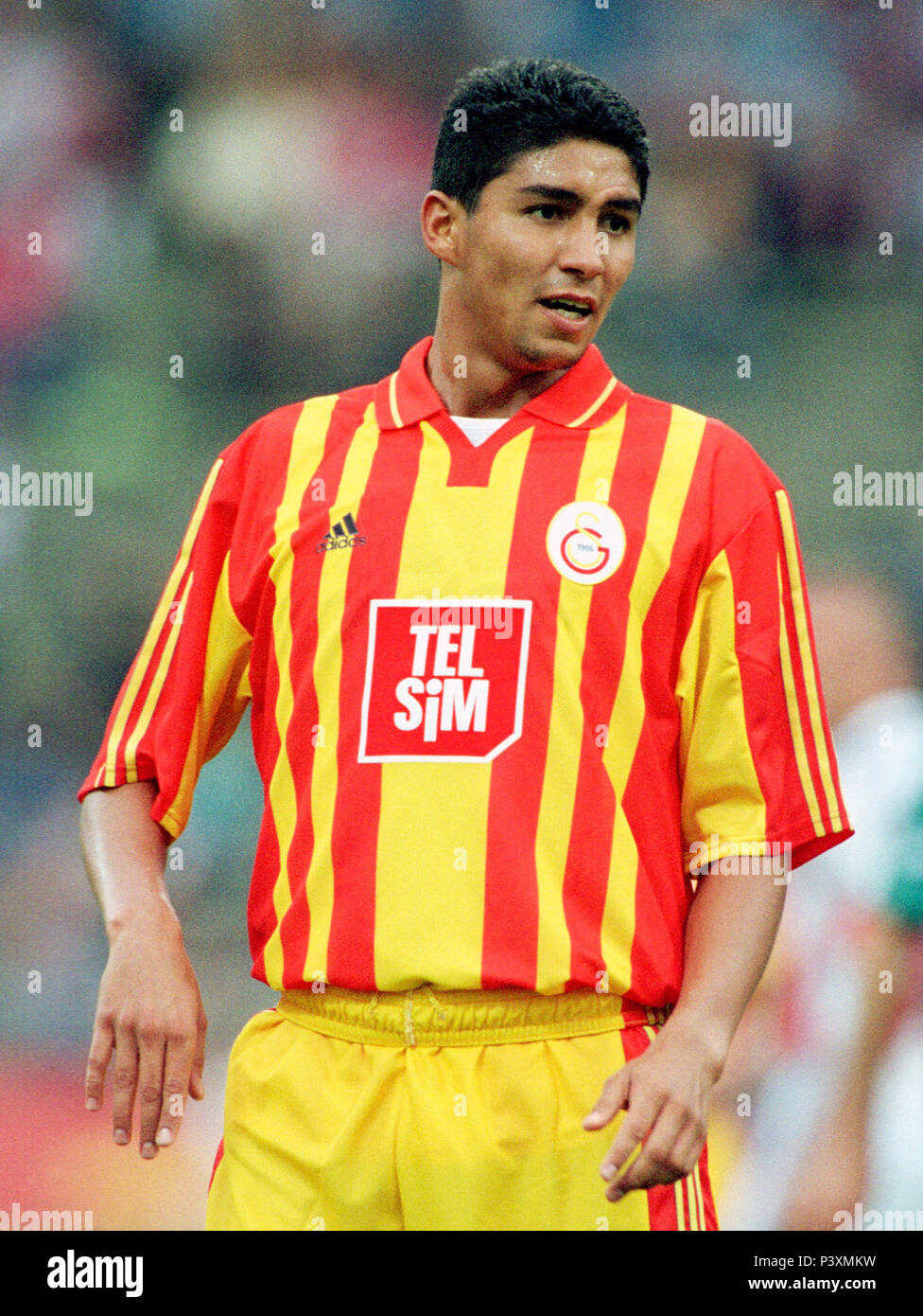 Calcio: Olympiastadion Monaco di Baviera Germania 4.8.2000, amichevole internazionale FC Bayern Monaco di Baviera (Munchen, Muenchen) vs Galatasaray Istanbul 3:1 ----- Mario JARDEL (Istanbul) Foto Stock