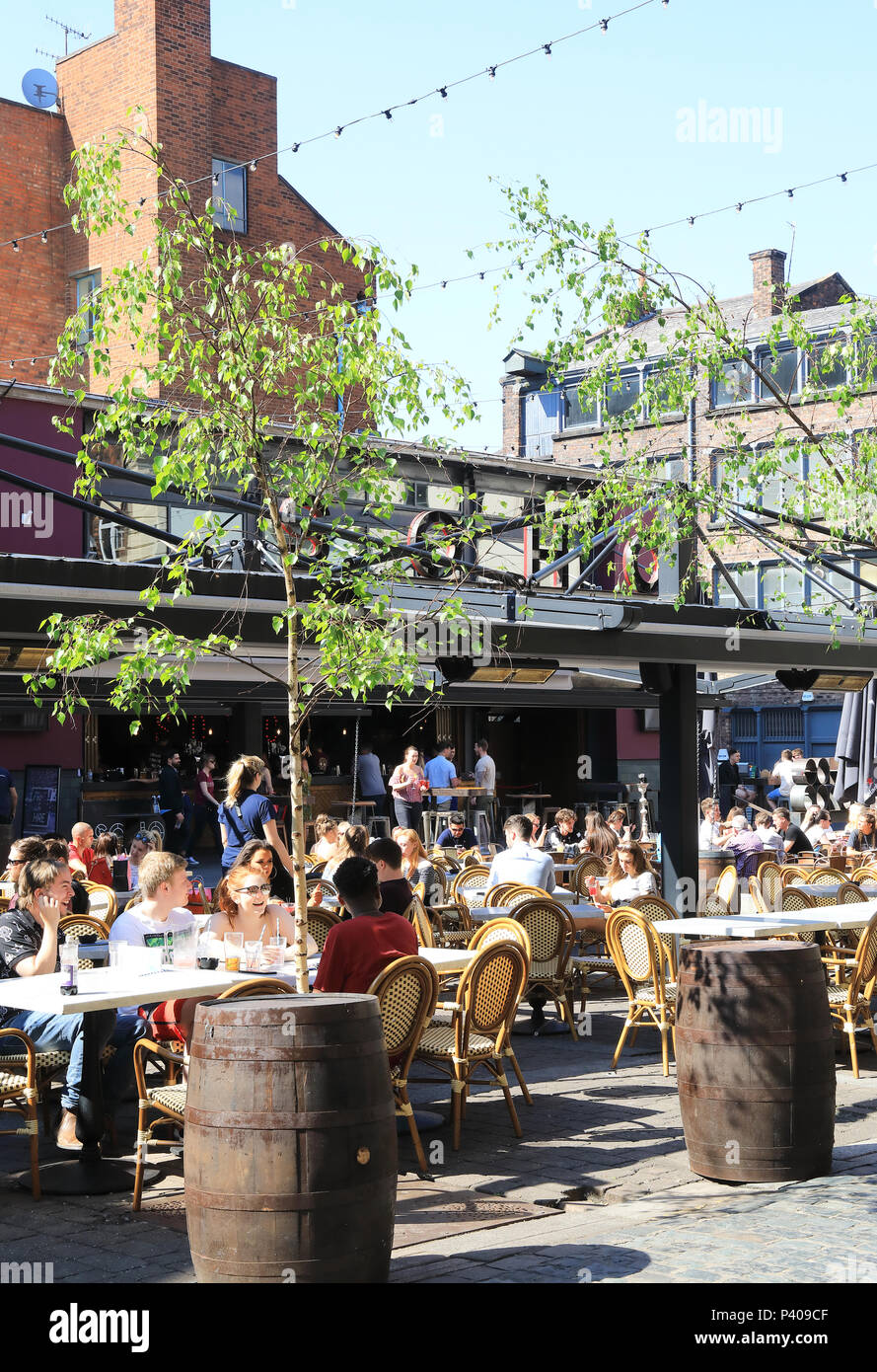 Vivace Soho bar sulla piazza Concerto in Liverpool, il Merseyside, in NW England, Regno Unito Foto Stock