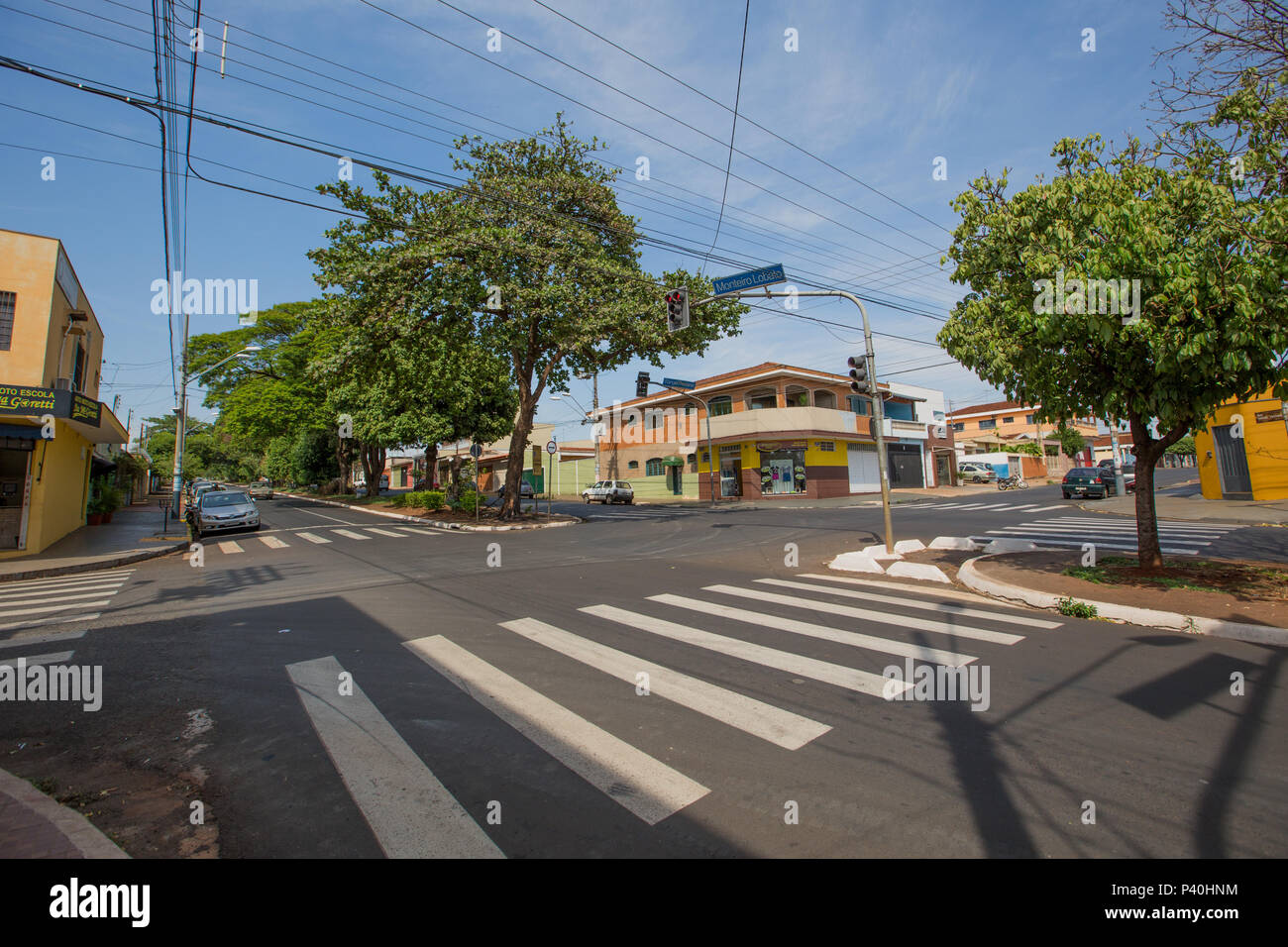 Rua Monteiro Lobato, em Ribeirão Preto, interior de São Paulo. Foto Stock