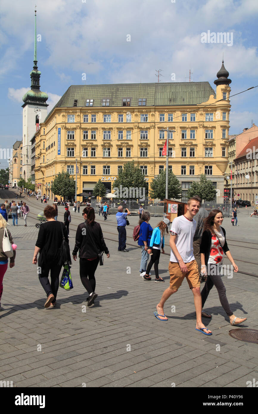 Repubblica Ceca, Brno, Piazza della Libertà, Namesti Svobody, persone Foto Stock