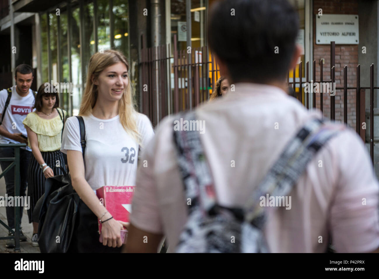 Torino Piemonte, Italia. Xx Giugno, 2018. Torino, Italy-June 20, 2018: Primo giorno di alta scuola gli esami a Vittorio Alfieri membro di alta scuola in Torino Credito: Stefano Guidi/ZUMA filo/Alamy Live News Foto Stock