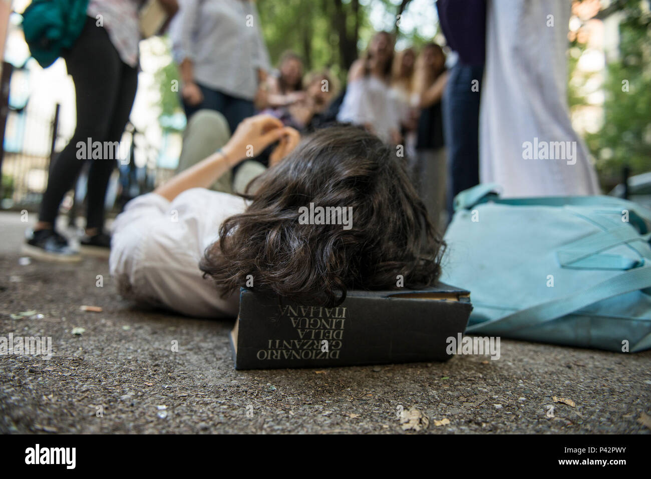 Torino Piemonte, Italia. Xx Giugno, 2018. Torino, Italy-June 20, 2018: Primo giorno di alta scuola gli esami a Vittorio Alfieri membro di alta scuola in Torino Credito: Stefano Guidi/ZUMA filo/Alamy Live News Foto Stock
