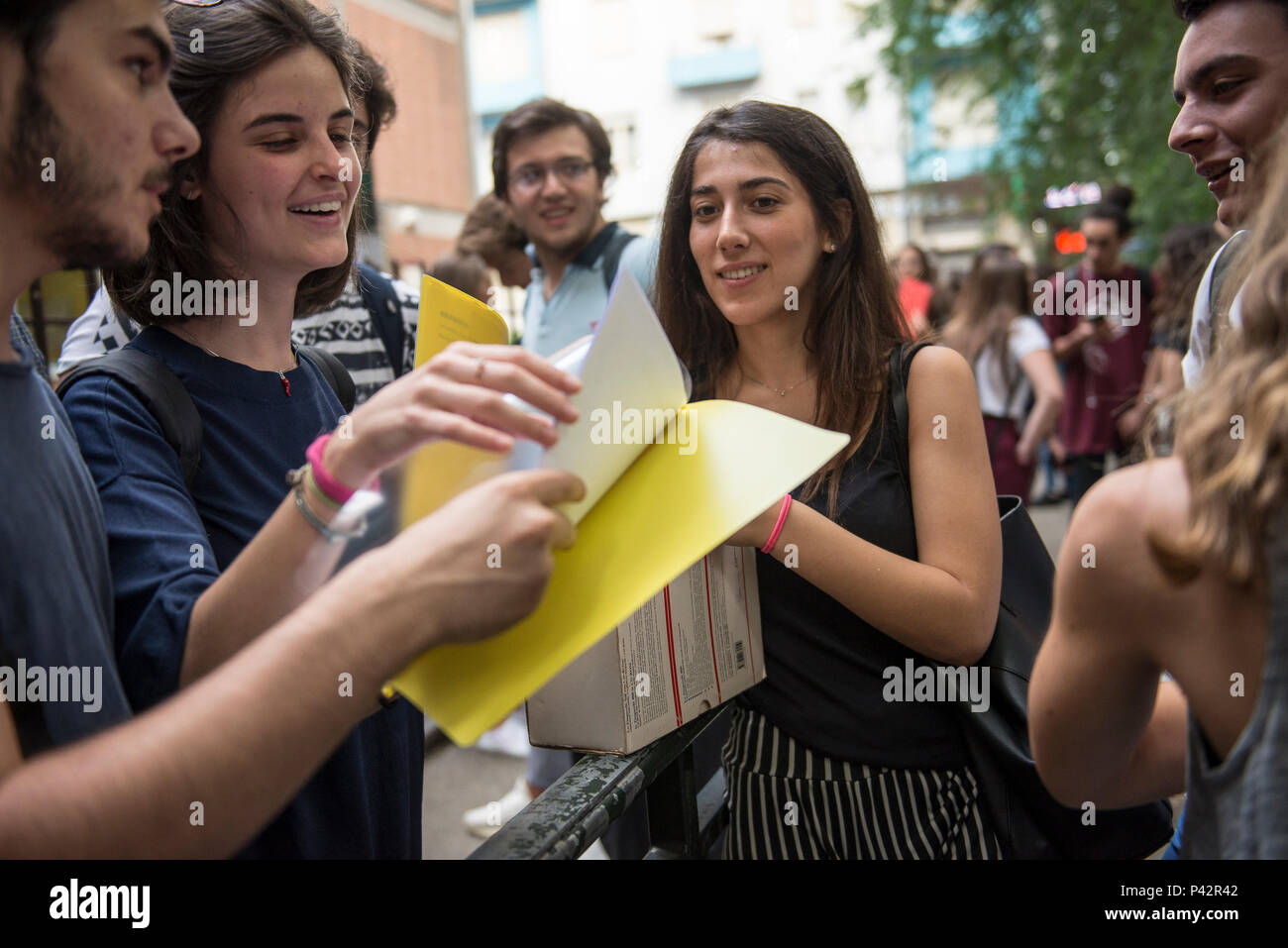Torino Piemonte, Italia. Xx Giugno, 2018. Torino, Italy-June 20, 2018: Primo giorno di alta scuola gli esami a Vittorio Alfieri membro di alta scuola in Torino Credito: Stefano Guidi/ZUMA filo/Alamy Live News Foto Stock