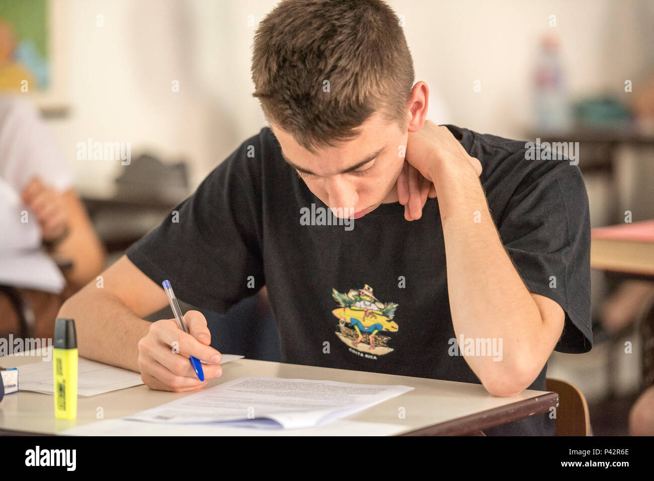 Torino Piemonte, Italia. Xx Giugno, 2018. Torino, Italy-June 20, 2018: Primo giorno di alta scuola gli esami a Vittorio Alfieri membro di alta scuola in Torino Credito: Stefano Guidi/ZUMA filo/Alamy Live News Foto Stock