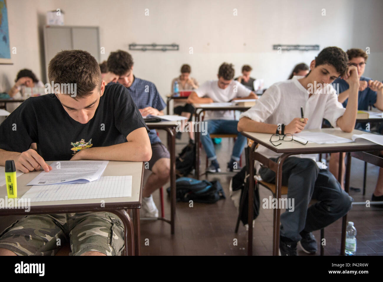 Torino Piemonte, Italia. Xx Giugno, 2018. Torino, Italy-June 20, 2018: Primo giorno di alta scuola gli esami a Vittorio Alfieri membro di alta scuola in Torino Credito: Stefano Guidi/ZUMA filo/Alamy Live News Foto Stock