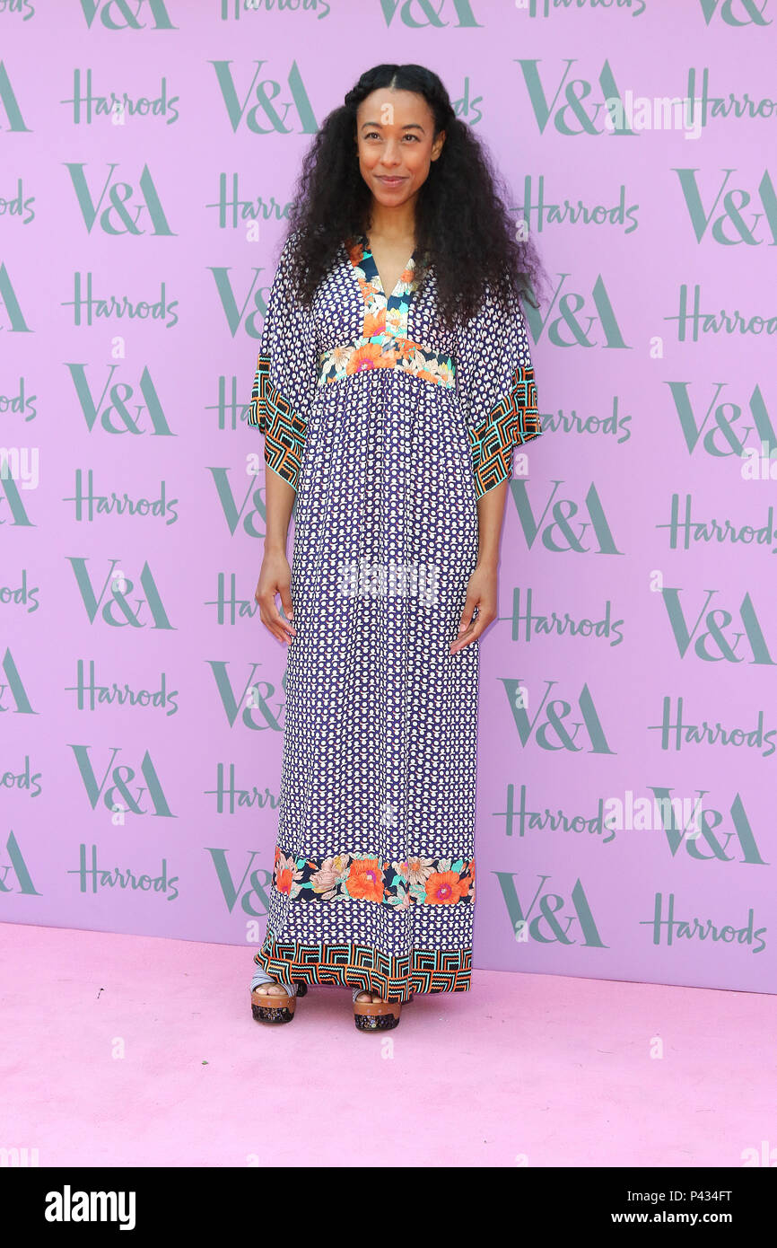 Corinne Bailey Rae, V&una festa estiva 2018, Victoria and Albert Museum di Londra, UK, 20 giugno 2018, Foto di Richard Goldschmidt Foto Stock