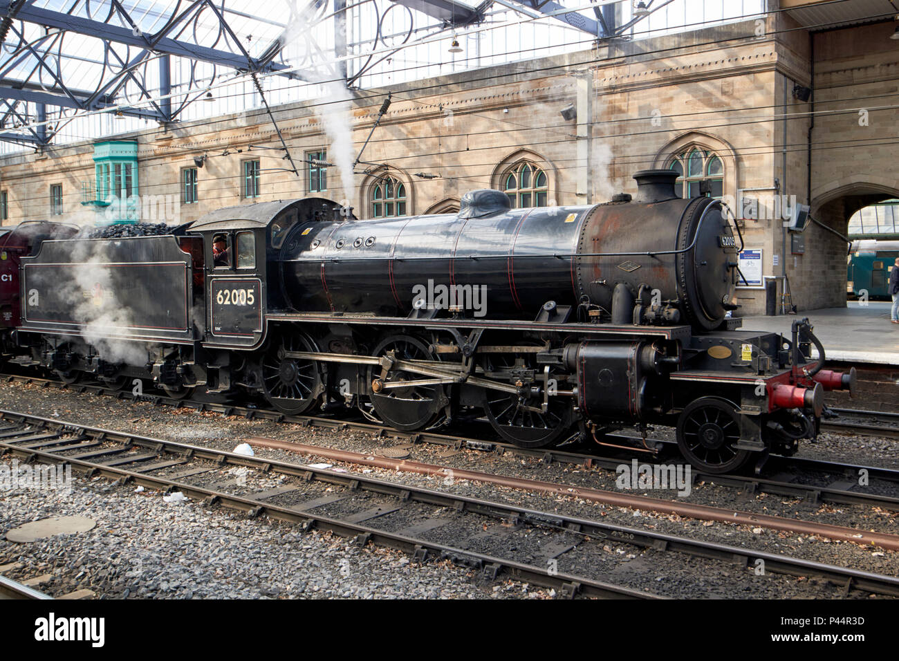 K1 signore delle isole giacobita locomotiva del treno a vapore a Carlisle ferrovia stazione ferroviaria Carlisle Cumbria Inghilterra REGNO UNITO Foto Stock