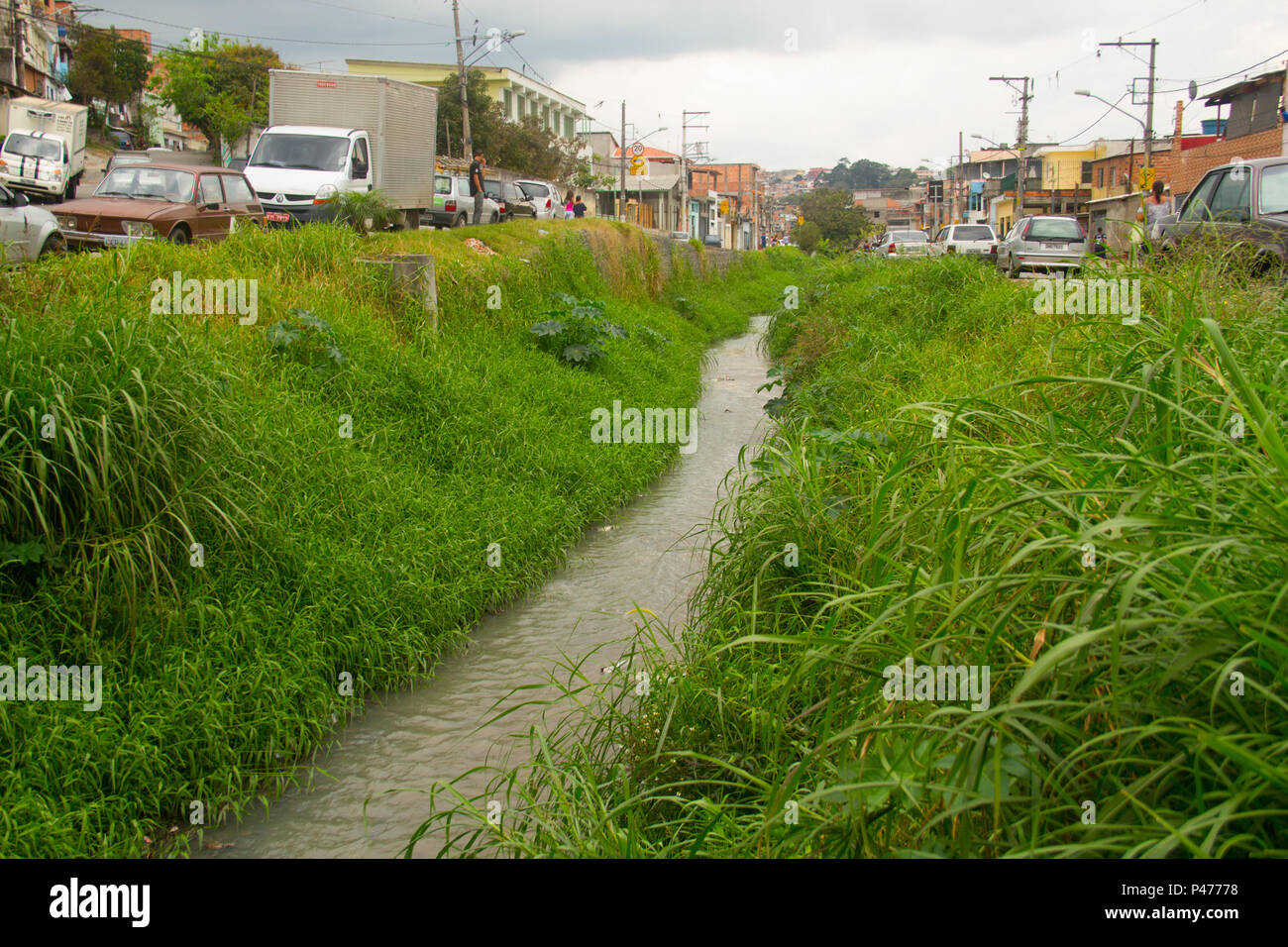 SÃO PAULO, SP - 26/01/2015: PERIFERIA DE SÃO PAULO - Bairro de Campo Limpo, periferia da zona sul de São Paulo. (Foto: #FOTOGRAFO#) Foto Stock